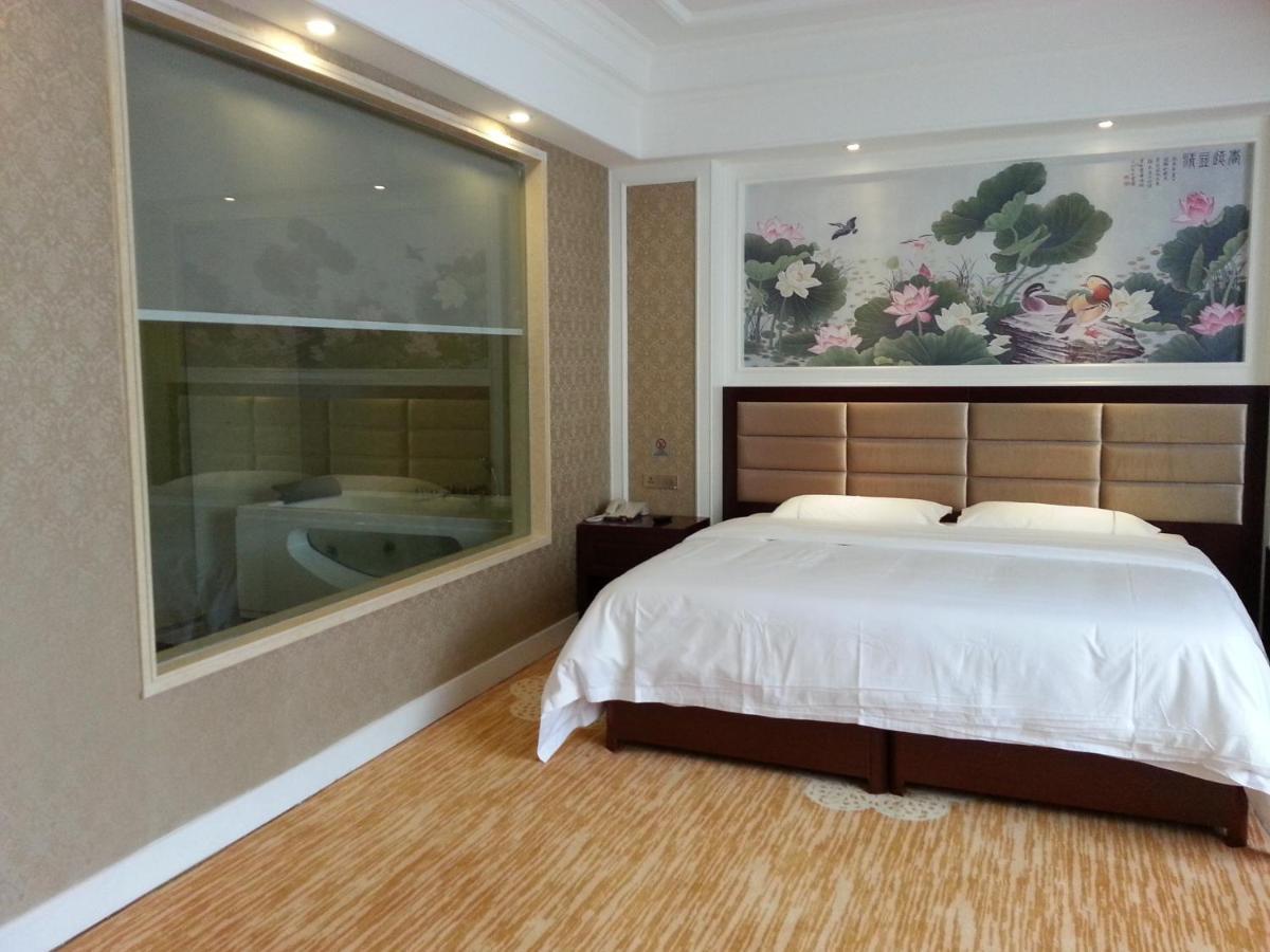 New West Street Hotel - Grand Wing Янгшуо Екстериор снимка